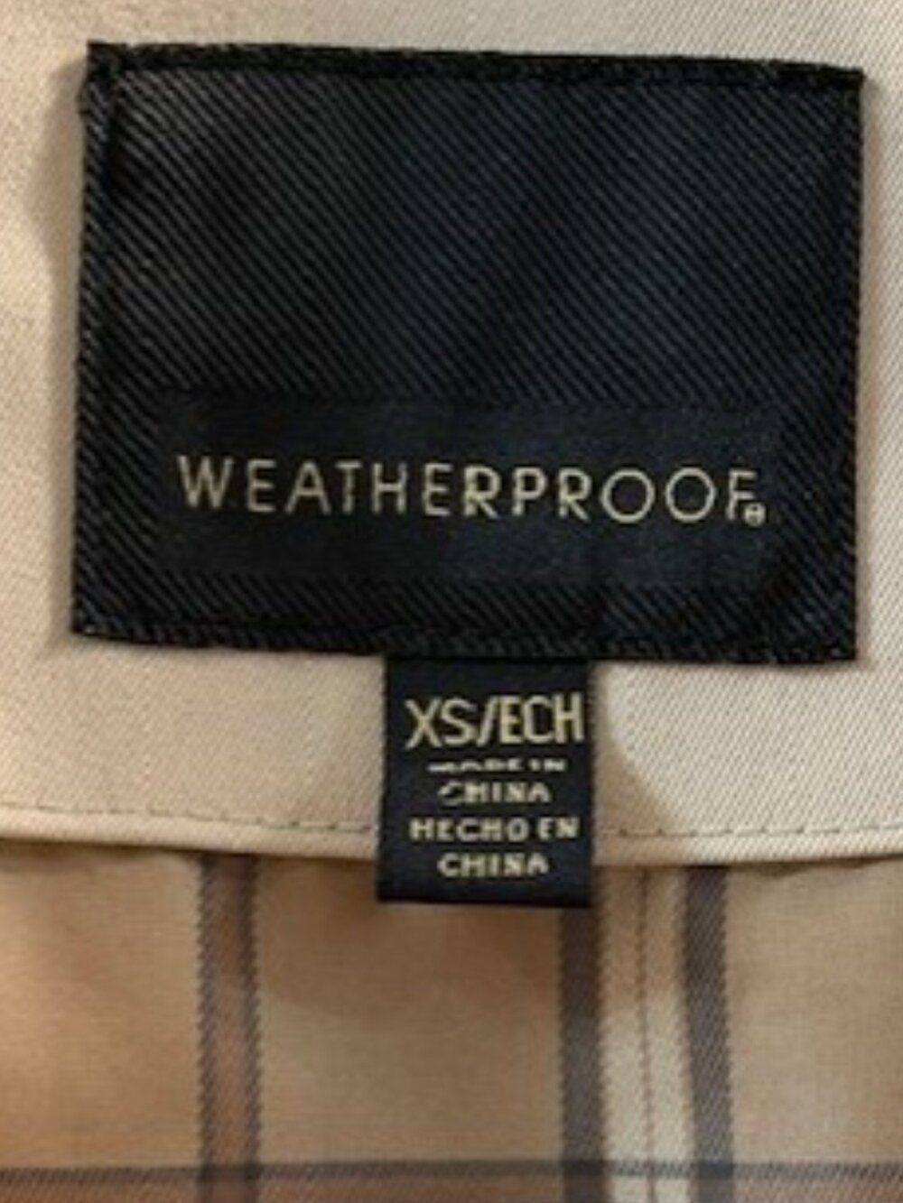 Ladies Weatherproof Trench coat with Plaid lining - Picture 2 of 3